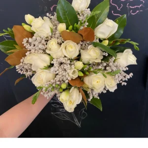 Bouquet 22 (White roses)